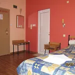 Hotel Family